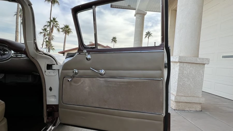 1956 Oldsmobile 98 - Image 16 of 19