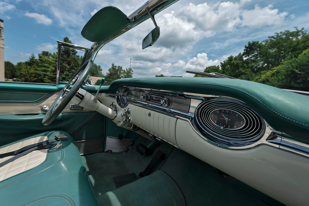 1956 Oldsmobile 98 - Image 11 of 17