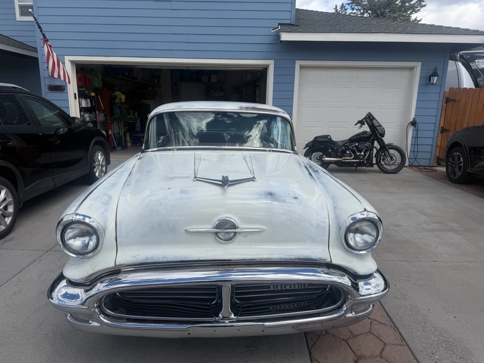 1956 Oldsmobile 88 - Image 10 of 11