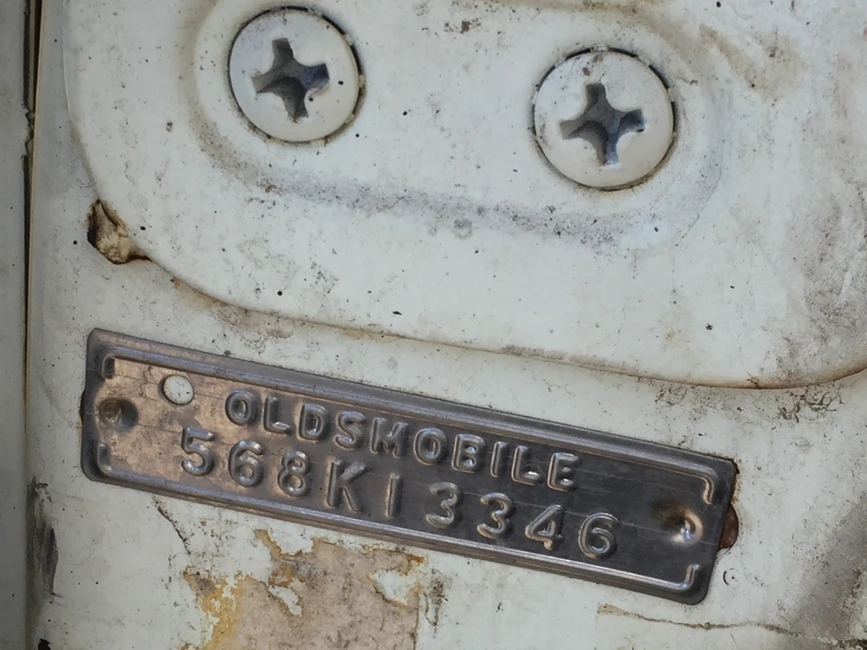 1956 Oldsmobile 88 - Image 4 of 31