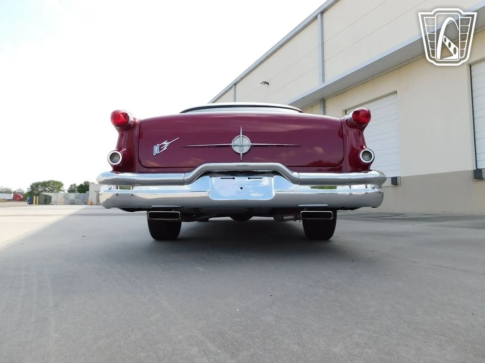 1956 Oldsmobile 88 - Image 17 of 21