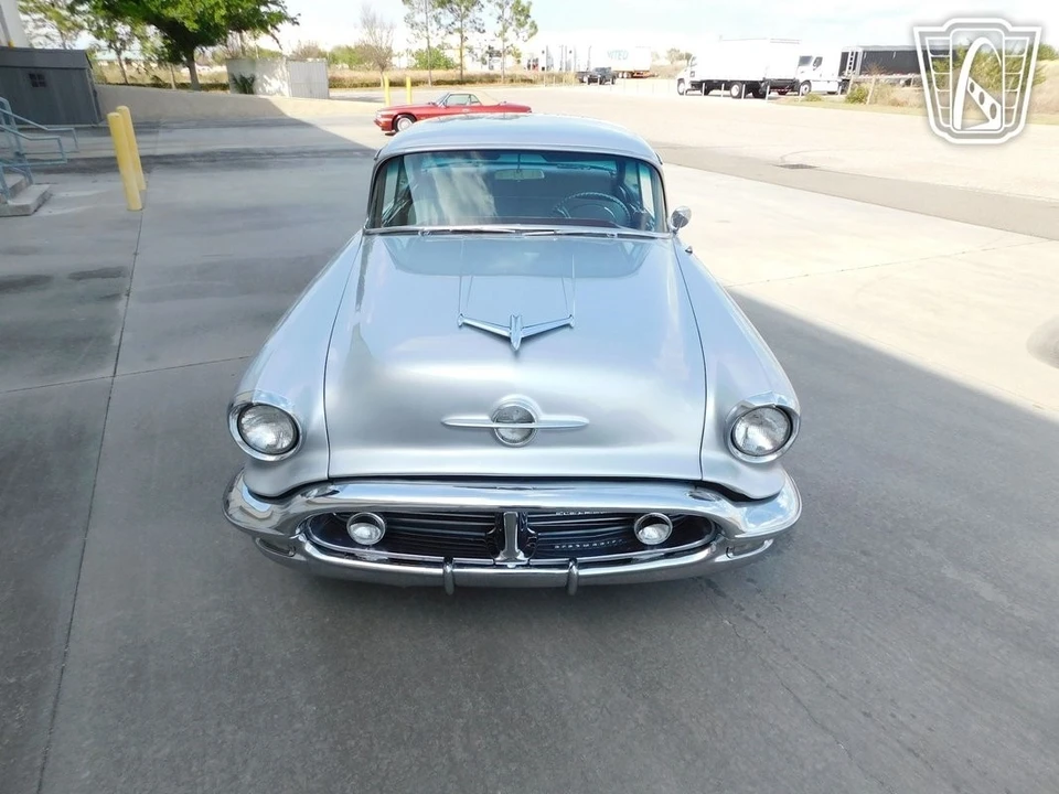 1956 Oldsmobile 88 - Image 9 of 12