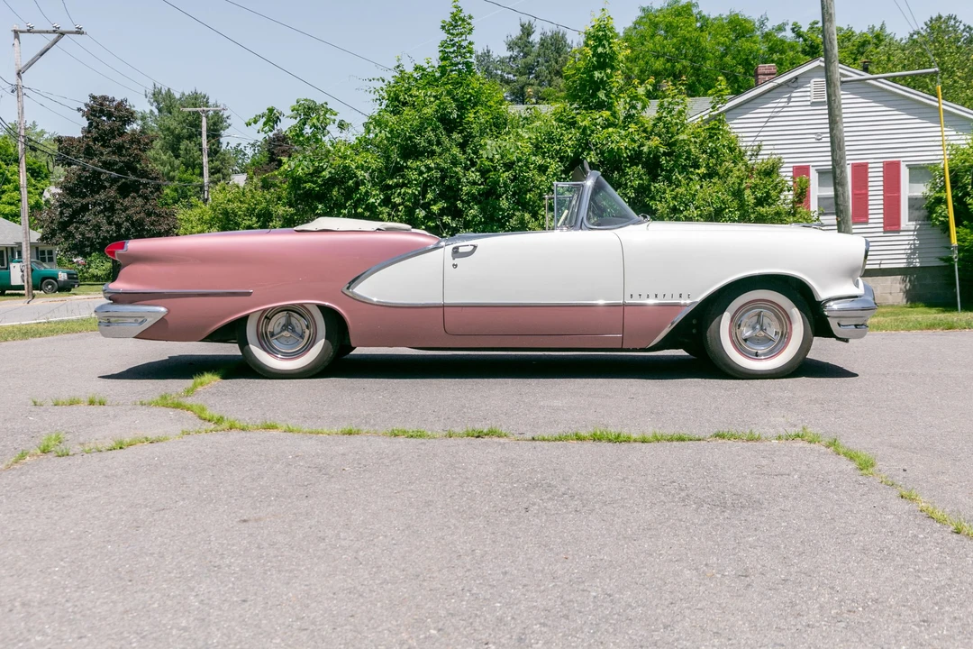 1956 Oldsmobile 98 - Image 4 of 31