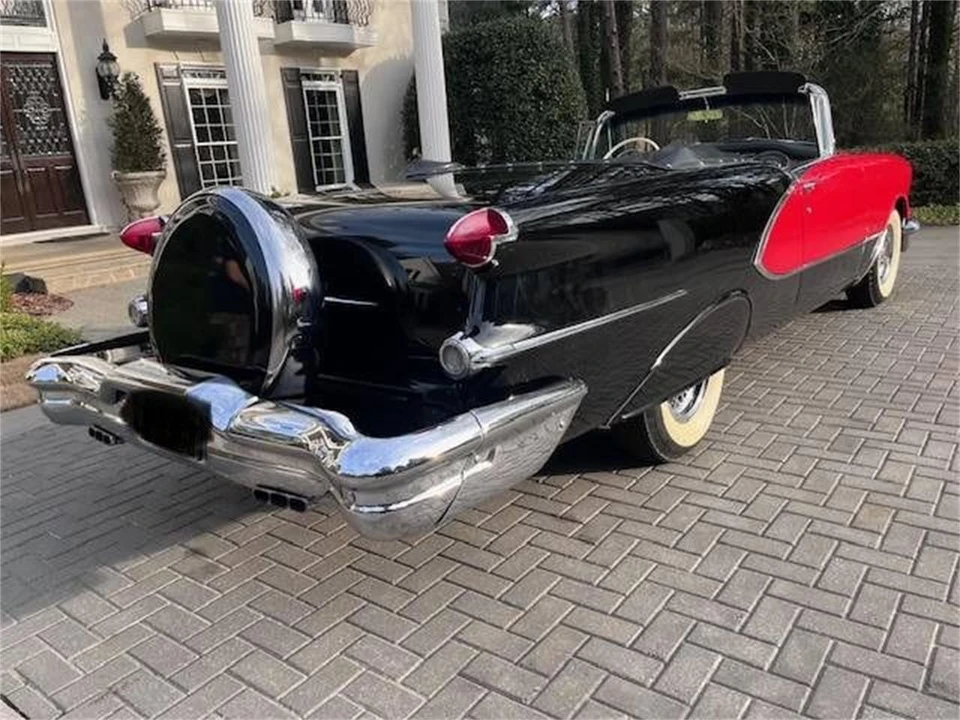 1956 Oldsmobile Starfire - Image 3 of 23
