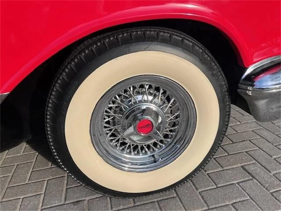 1956 Oldsmobile Starfire - Image 20 of 23