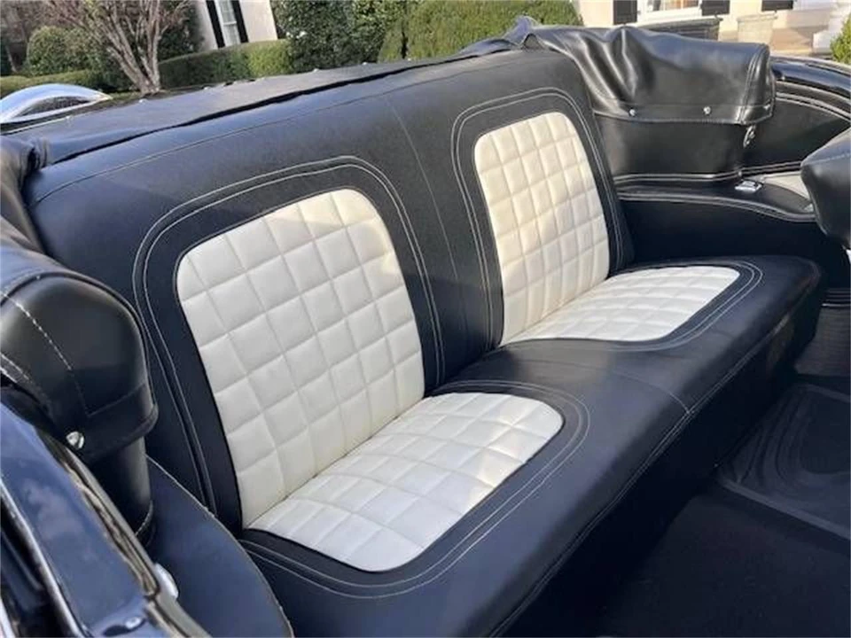 1956 Oldsmobile Starfire - Image 16 of 23