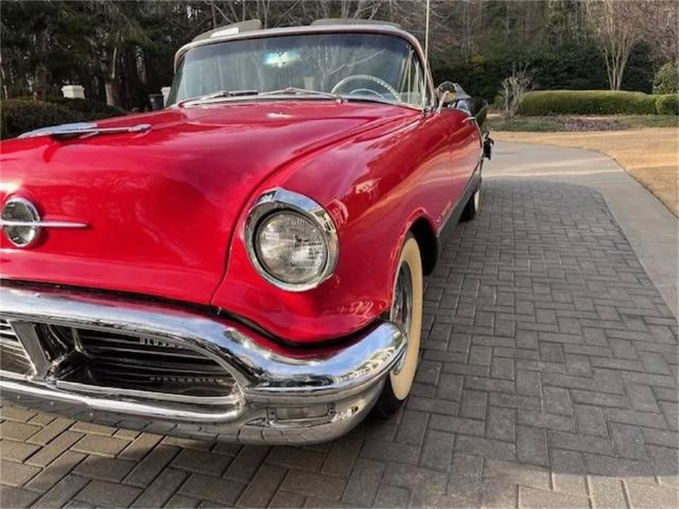 1956 Oldsmobile Starfire - Image 21 of 23