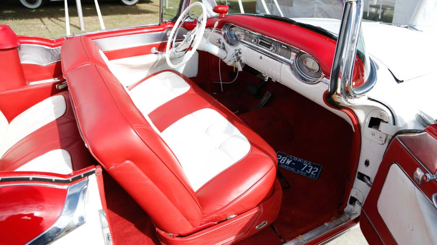 1956 Oldsmobile Starfire - Image 5 of 8
