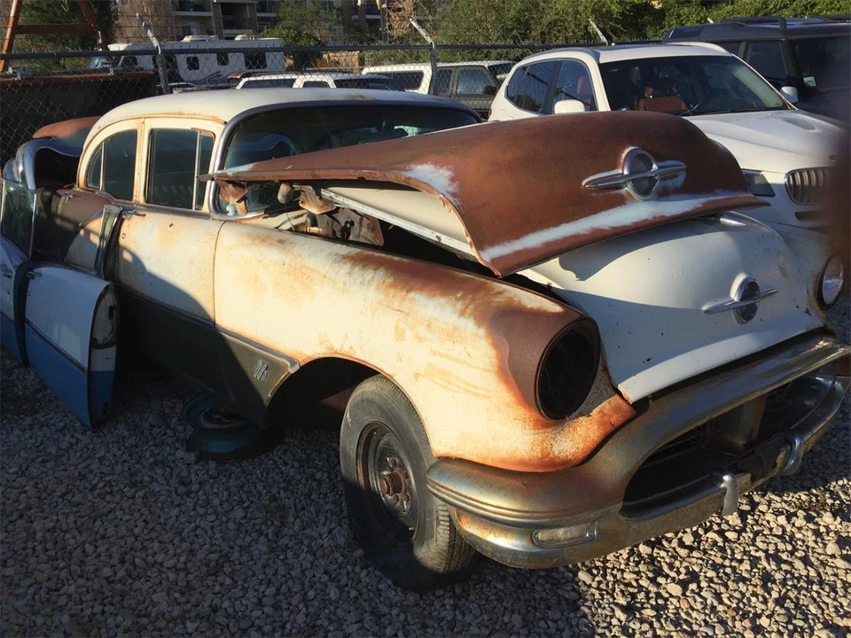 1956 Oldsmobile 88 - Image 24 of 28
