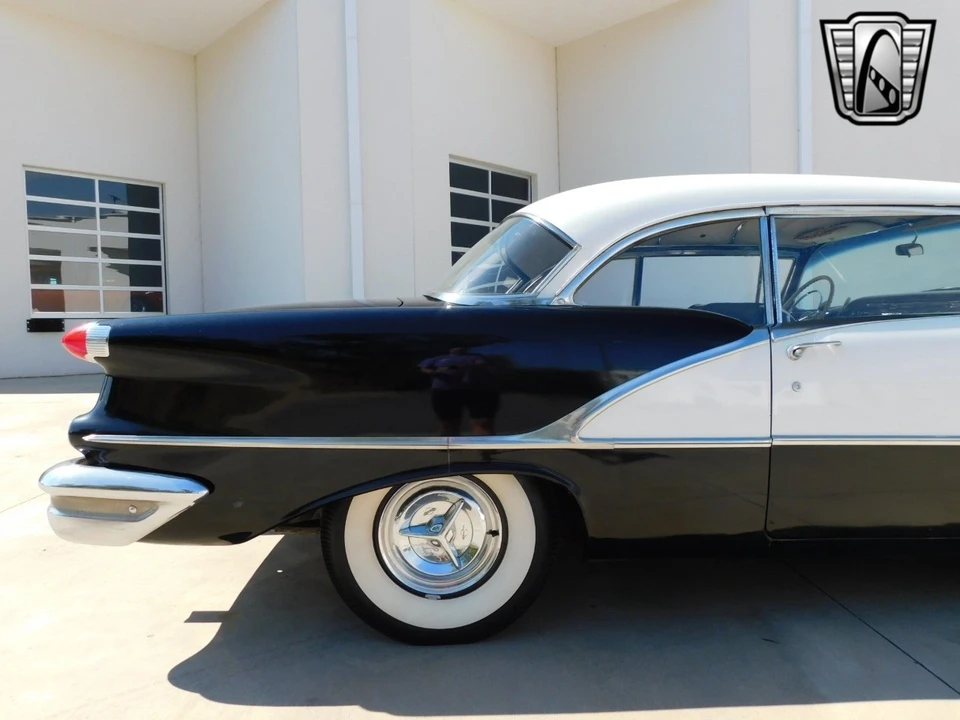 1956 Oldsmobile 88 - Image 13 of 21