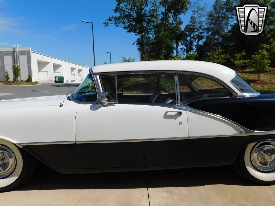 1956 Oldsmobile 88 - Image 8 of 12