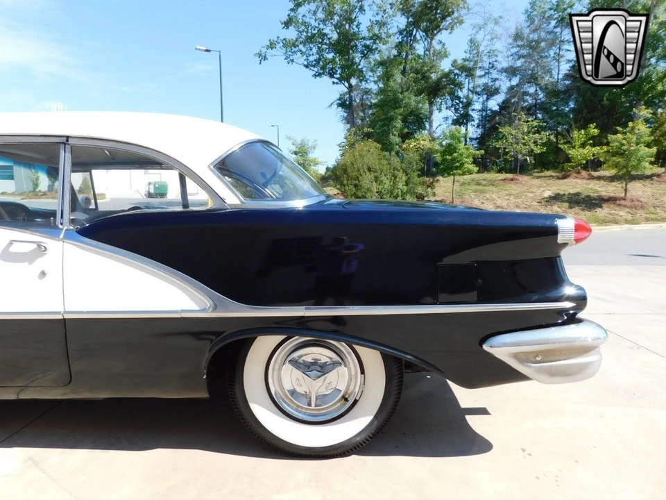 1956 Oldsmobile 88 - Image 9 of 12