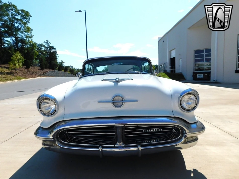 1956 Oldsmobile 88 - Image 4 of 12
