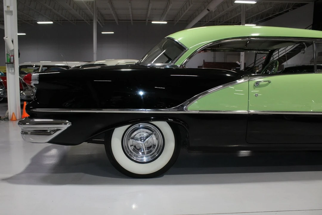 1956 Oldsmobile 88 - Image 25 of 31