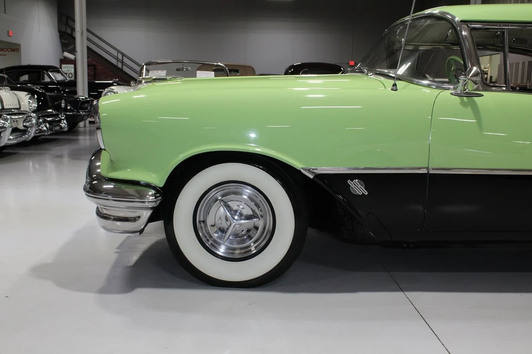 1956 Oldsmobile 88 - Image 21 of 31