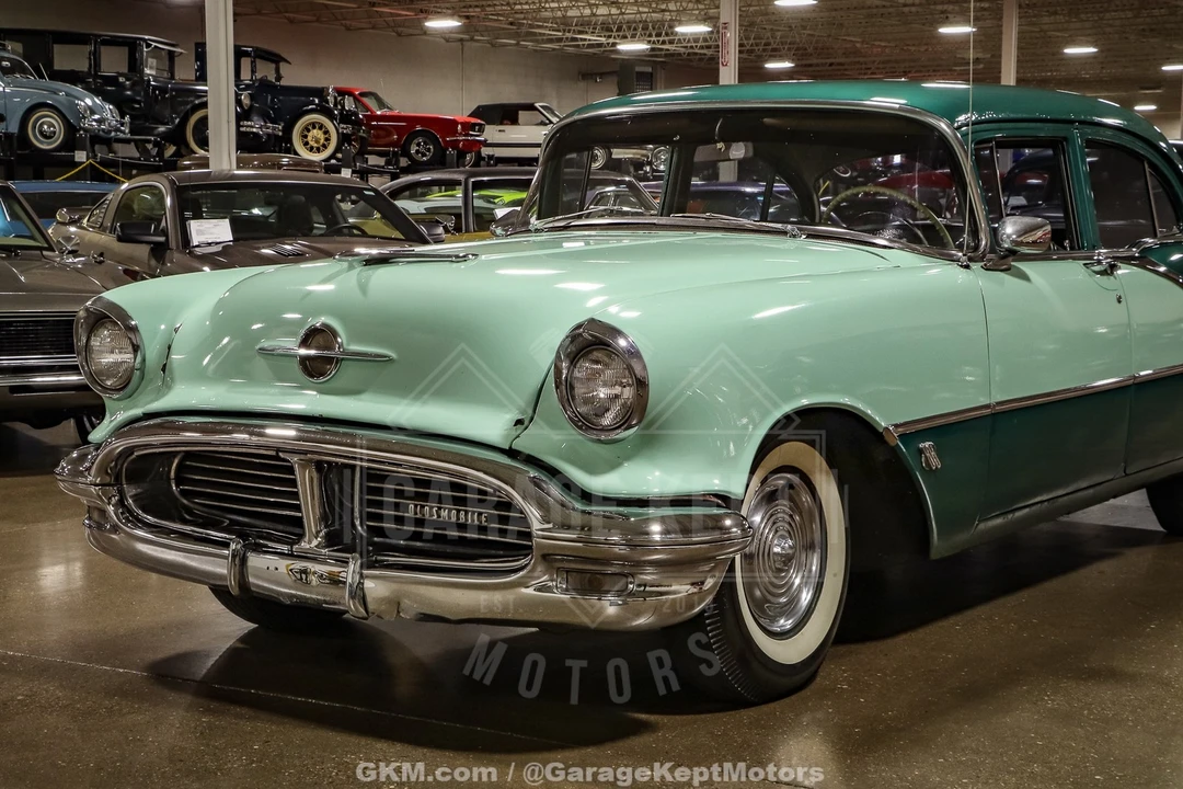 1956 Oldsmobile 88 - Image 28 of 31