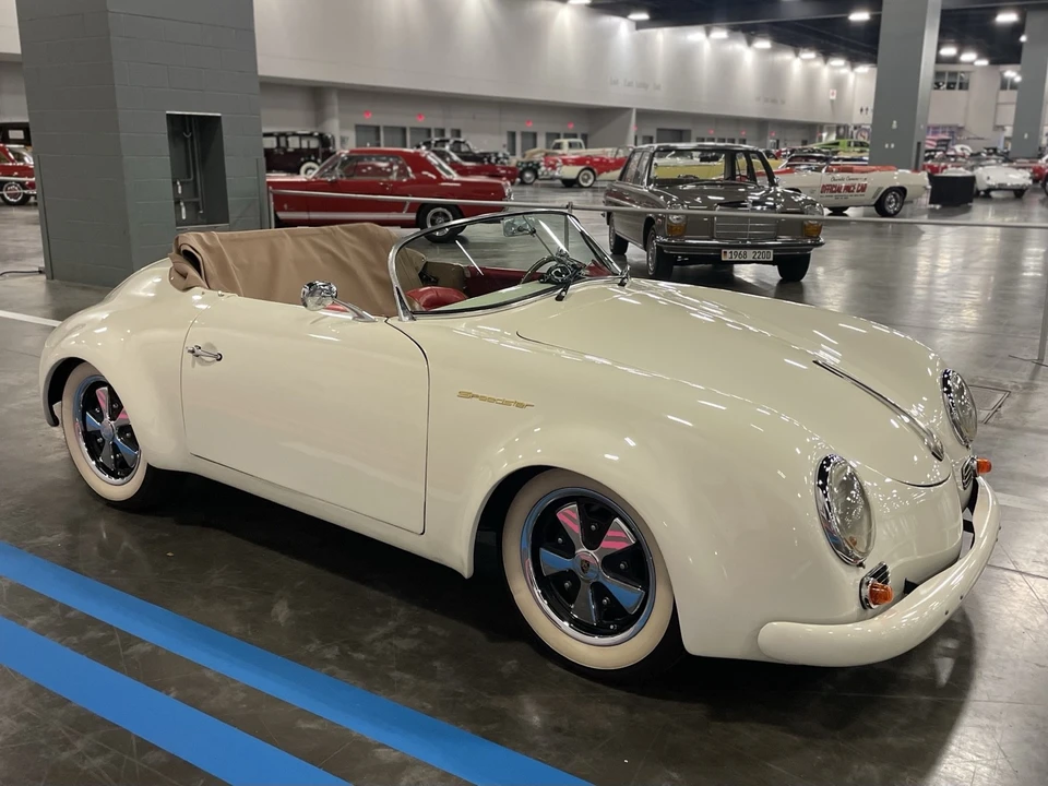 1956 Volkswagen Beetle (Oval Window) - Image 2 of 22