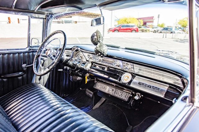 1956 Pontiac Chieftain - Image 4 of 6