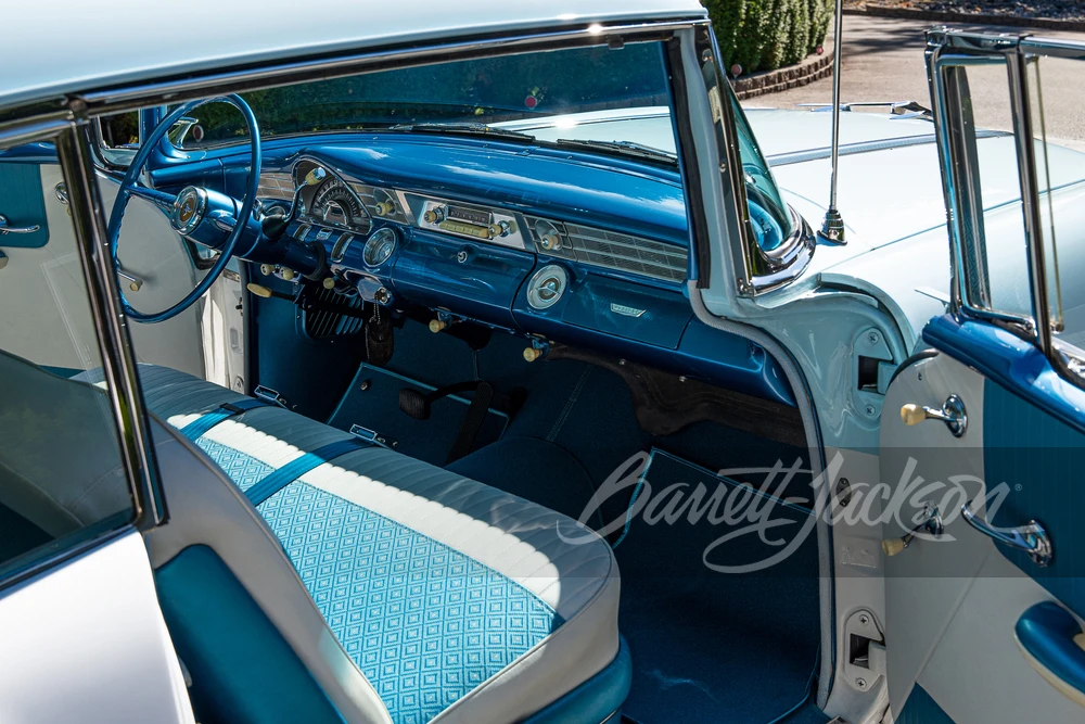 1956 Pontiac Chieftain - Image 3 of 13