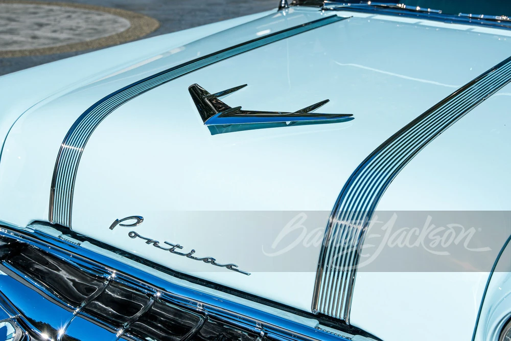 1956 Pontiac Chieftain - Image 4 of 13
