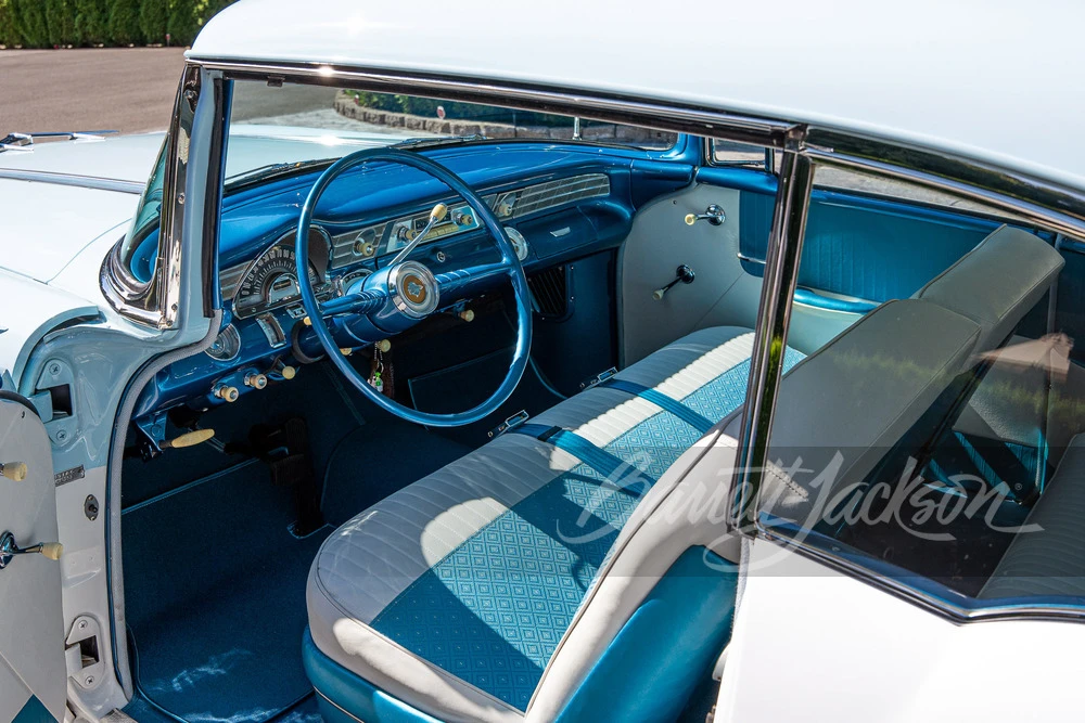 1956 Pontiac Chieftain - Image 8 of 13