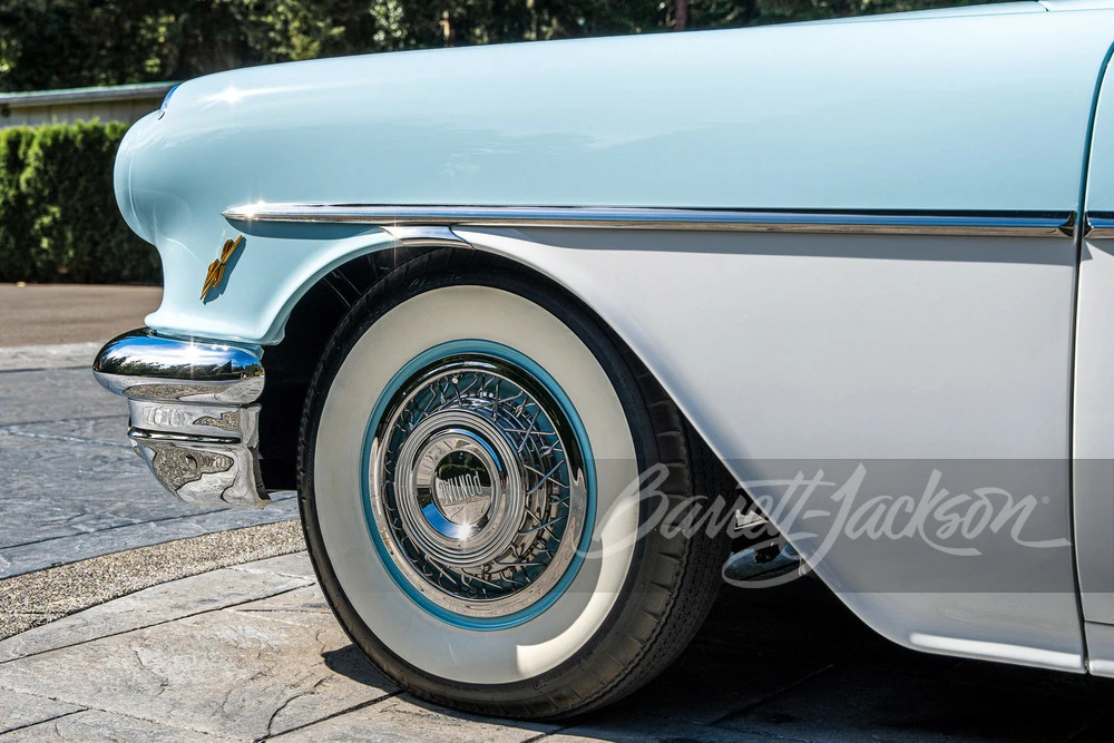 1956 Pontiac Chieftain - Image 12 of 13