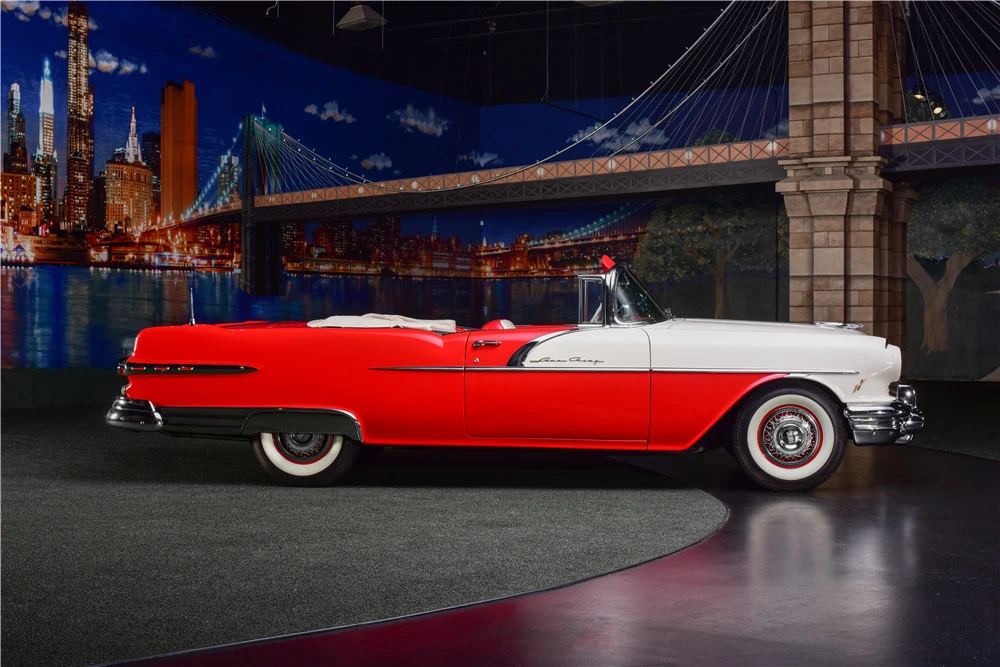 1956 Pontiac Star Chief - Image 6 of 6