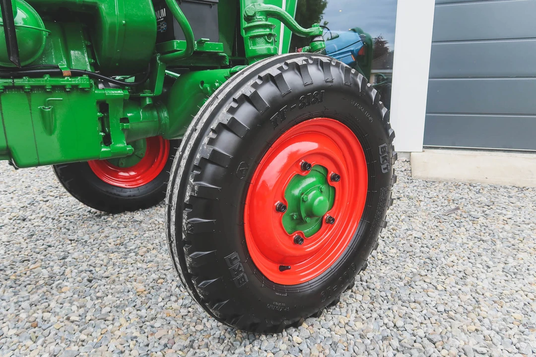1956 Porsche Tractors - Image 12 of 30