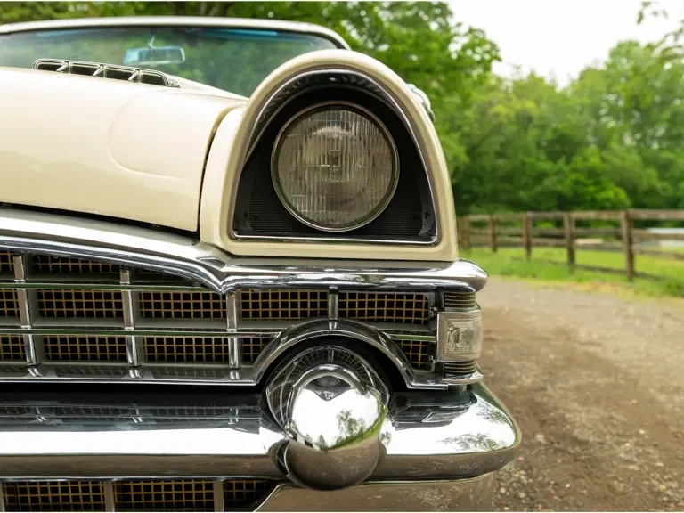 1956 Packard Caribbean - Image 22 of 31