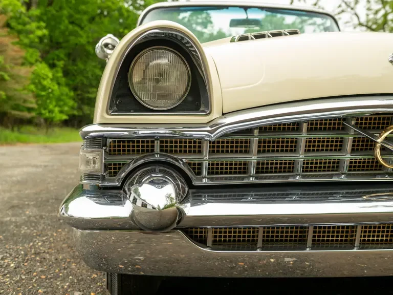 1956 Packard Caribbean - Image 20 of 31