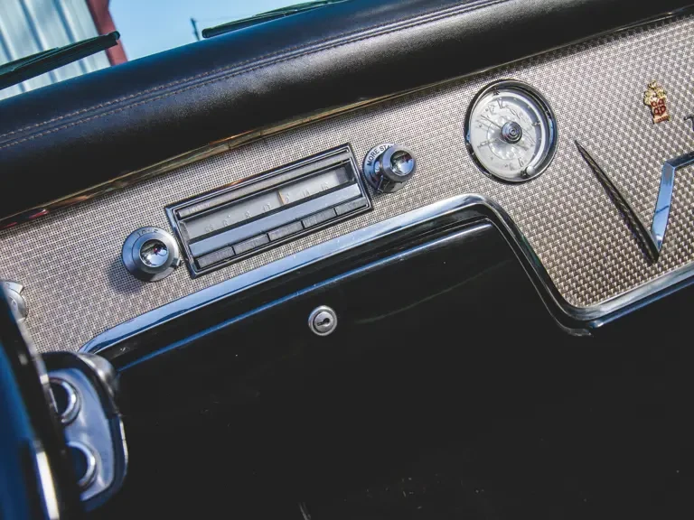 1956 Packard Caribbean - Image 23 of 31