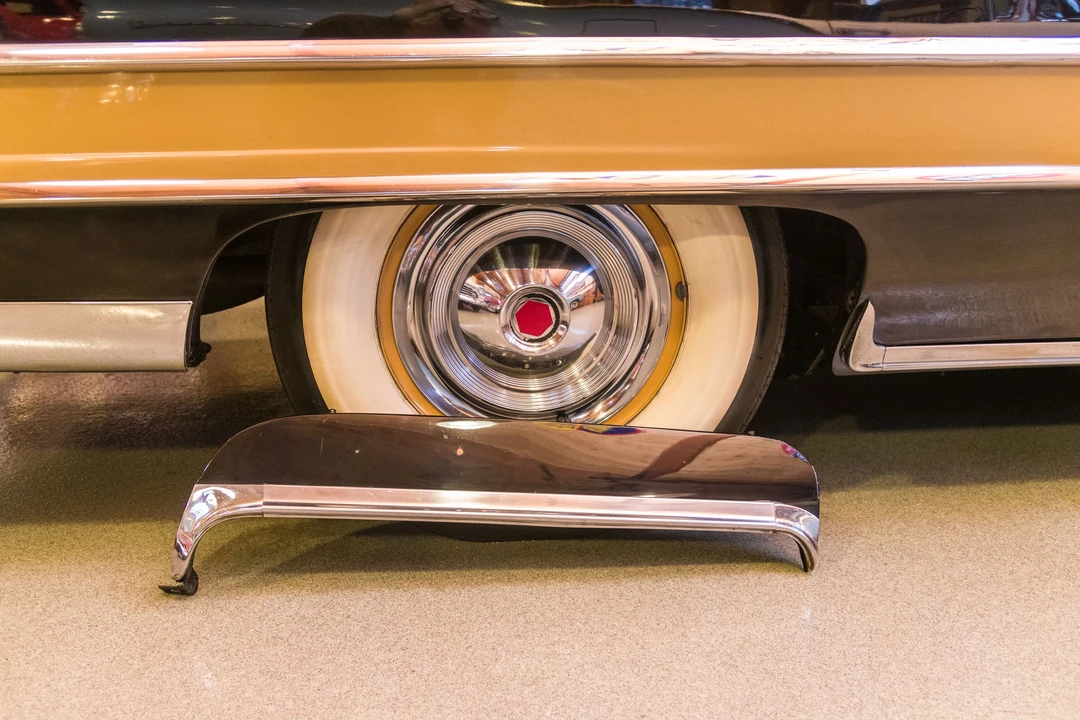 1956 Packard Caribbean - Image 13 of 31