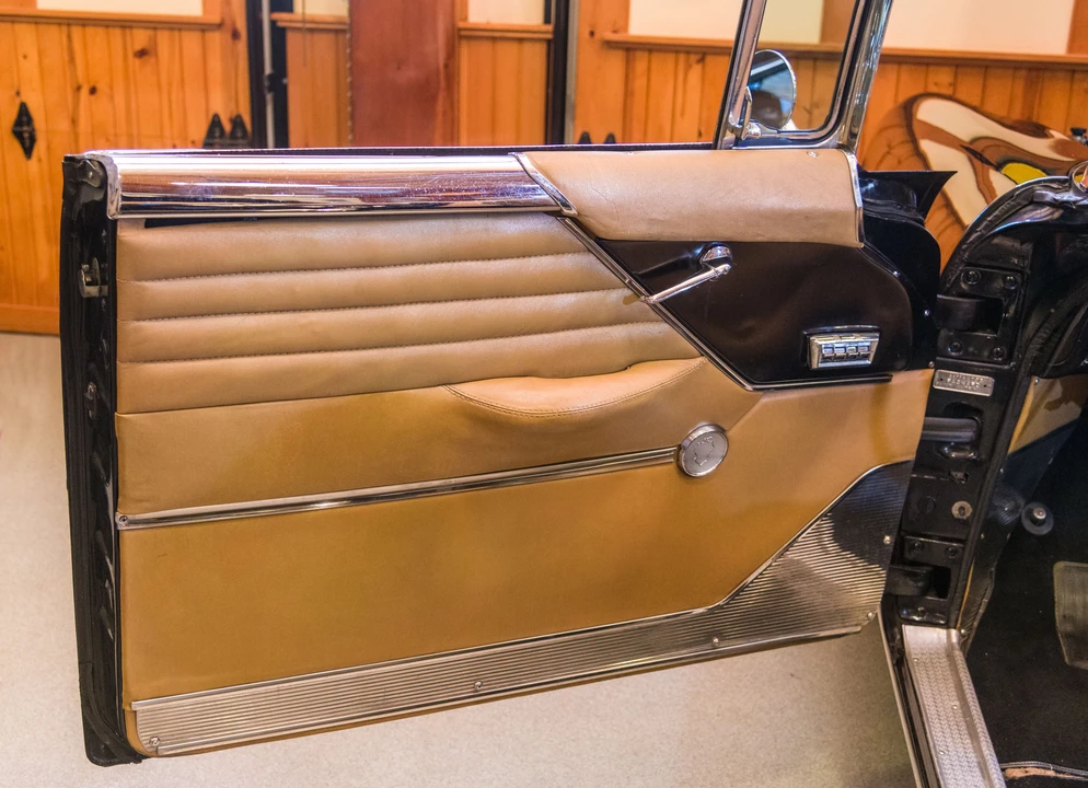 1956 Packard Caribbean - Image 15 of 31