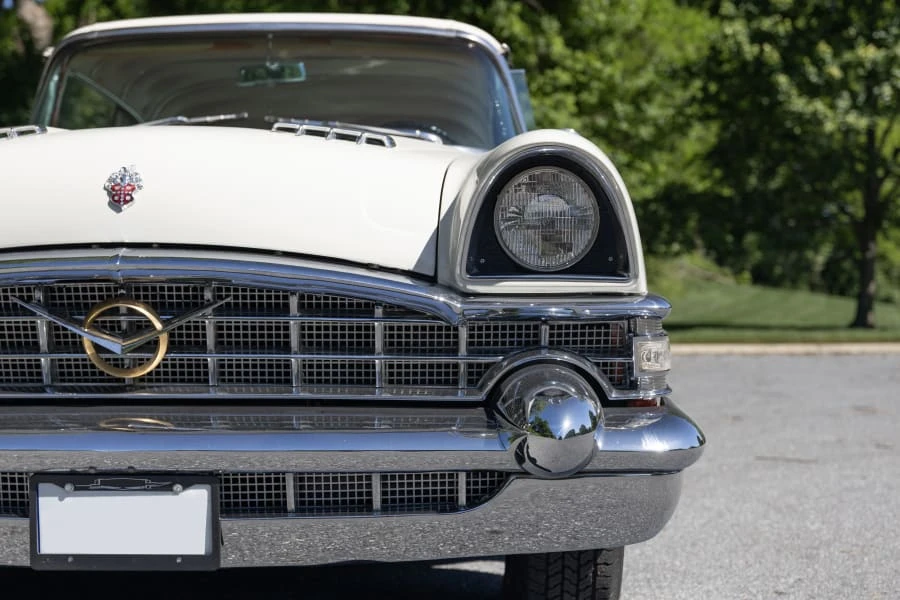 1956 Packard Caribbean - Image 22 of 31