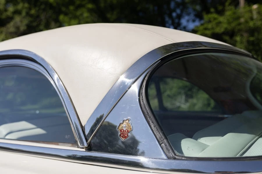 1956 Packard Caribbean - Image 19 of 31