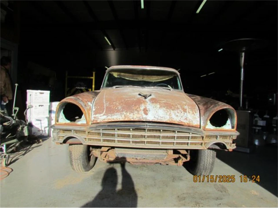 1956 Packard Clipper - Image 9 of 13