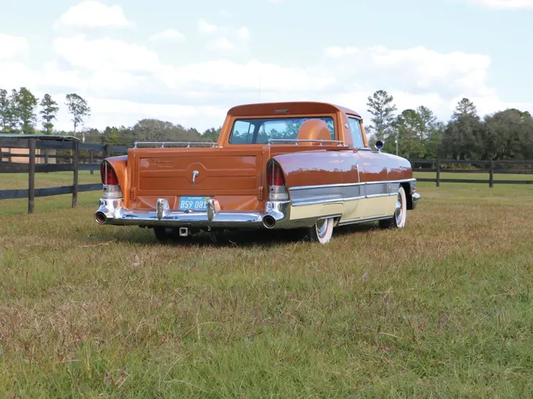 1956 Packard - Image 3 of 29
