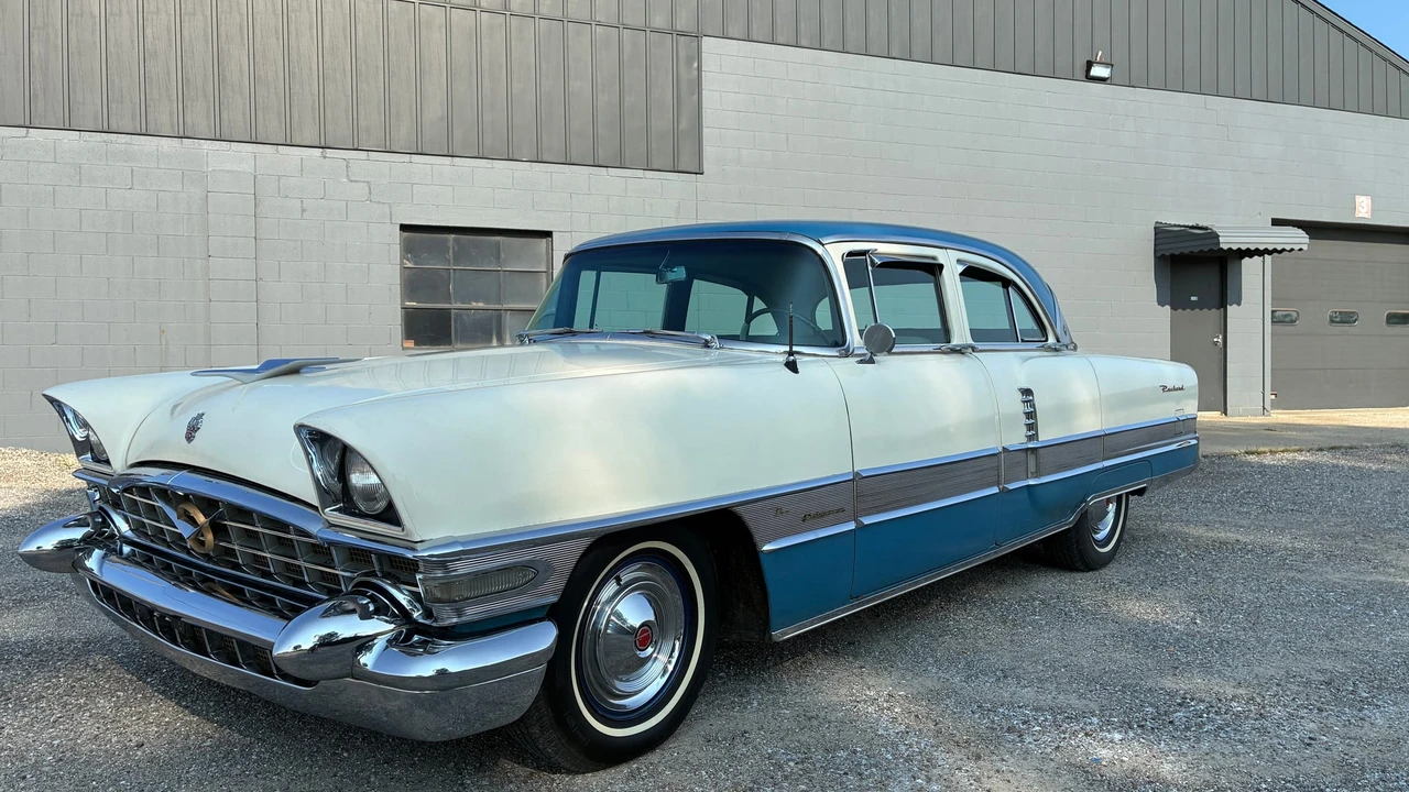 1956 Packard Clipper - Image 5 of 31