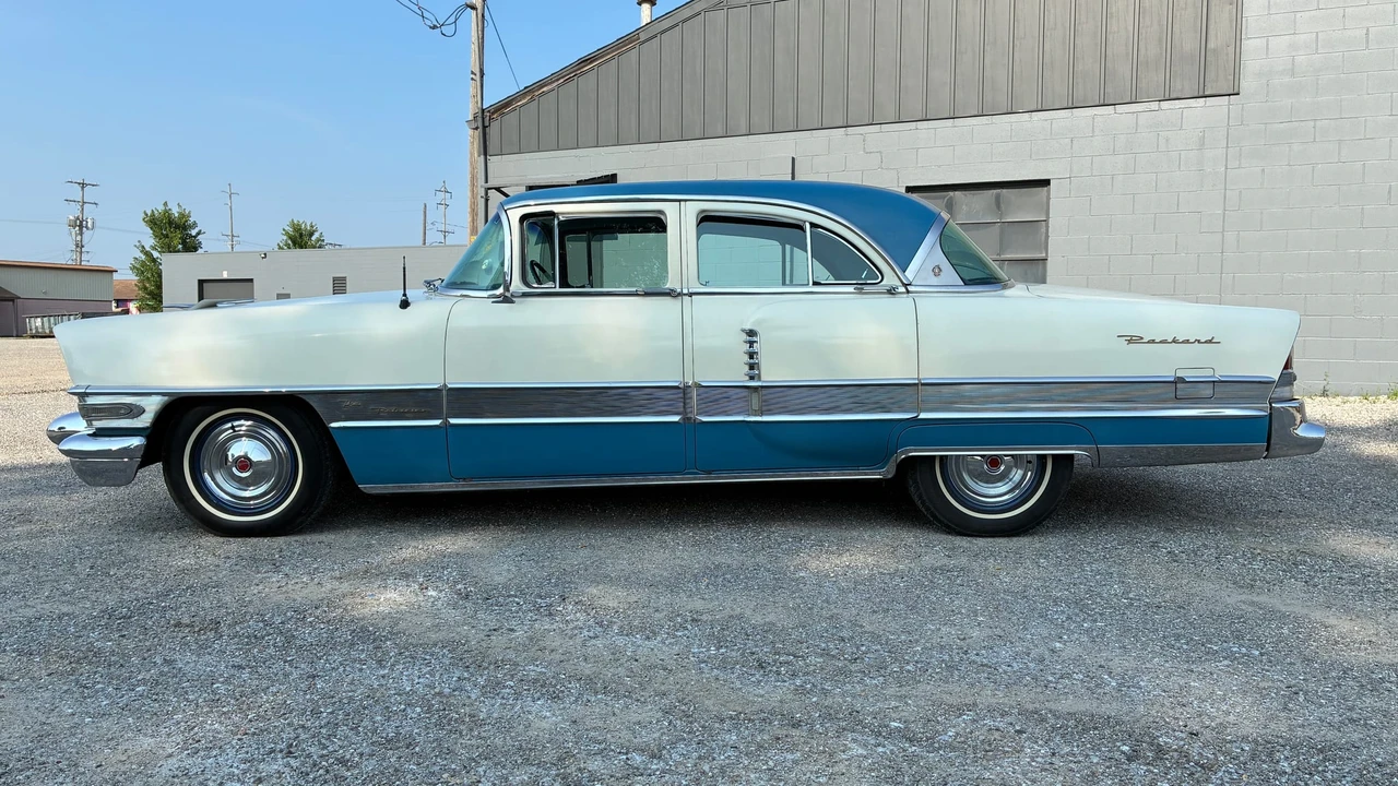 1956 Packard Clipper - Image 7 of 31