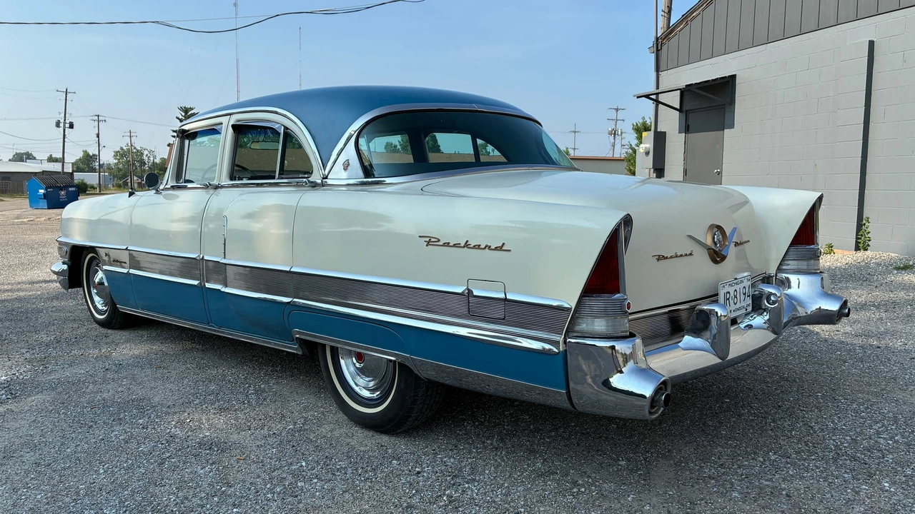 1956 Packard Clipper - Image 8 of 31