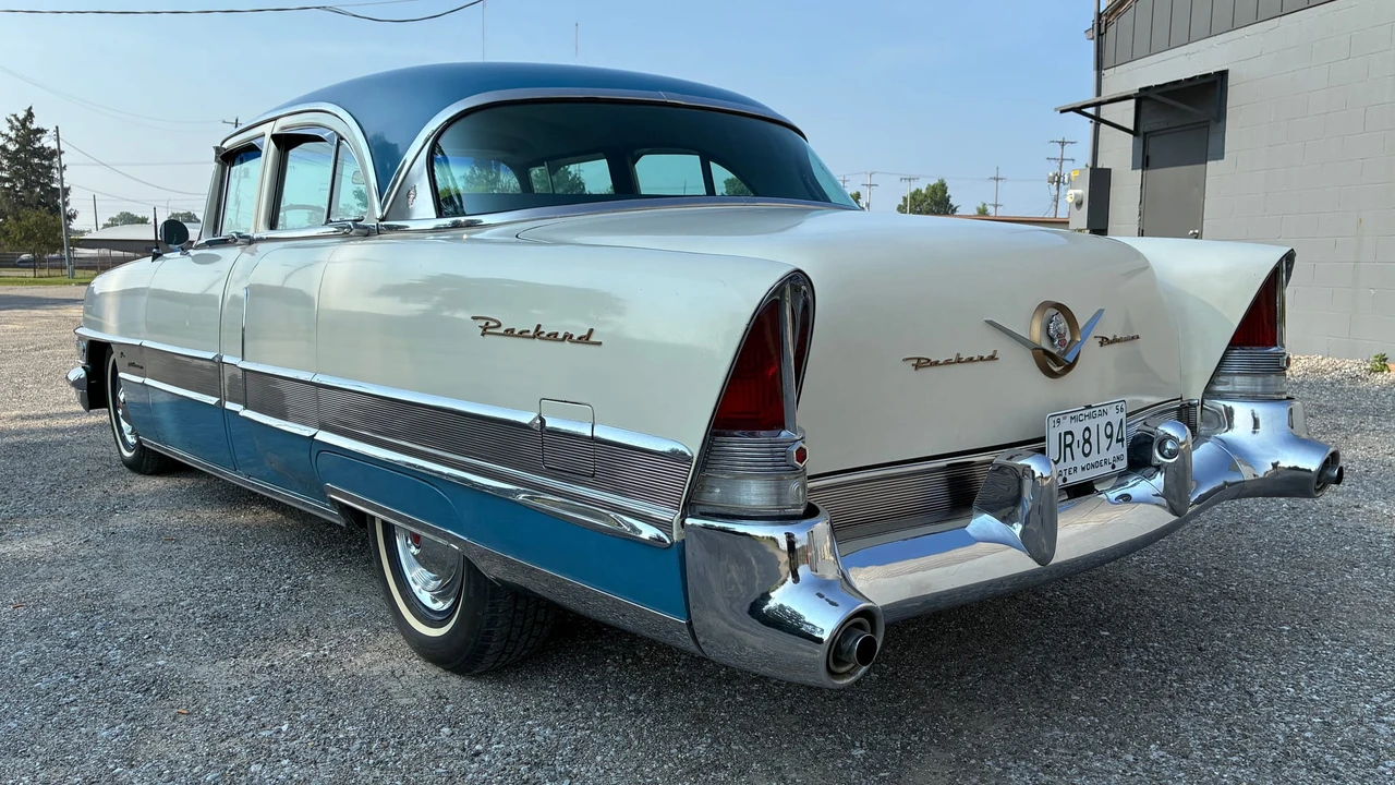 1956 Packard Clipper - Image 9 of 31