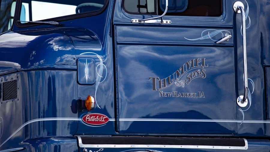 1956 Peterbilt - Image 6 of 13