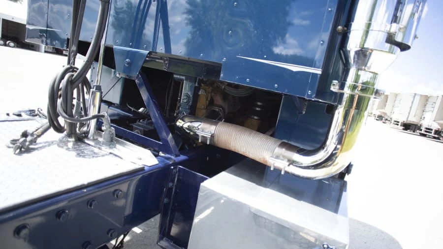 1956 Peterbilt - Image 12 of 13