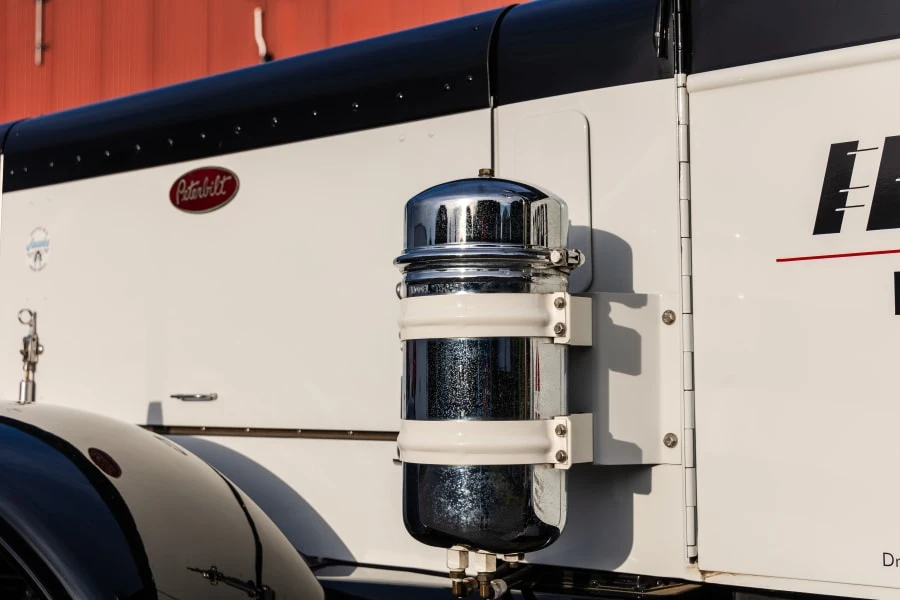 1956 Peterbilt - Image 21 of 31