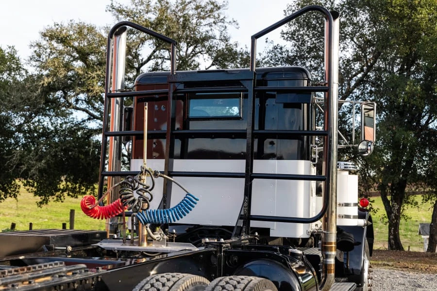 1956 Peterbilt - Image 7 of 31