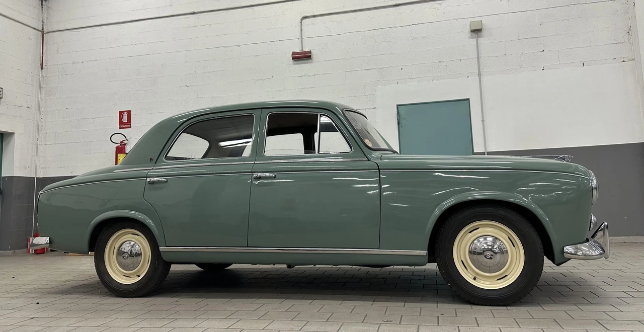 1956 Peugeot - Image 25 of 31