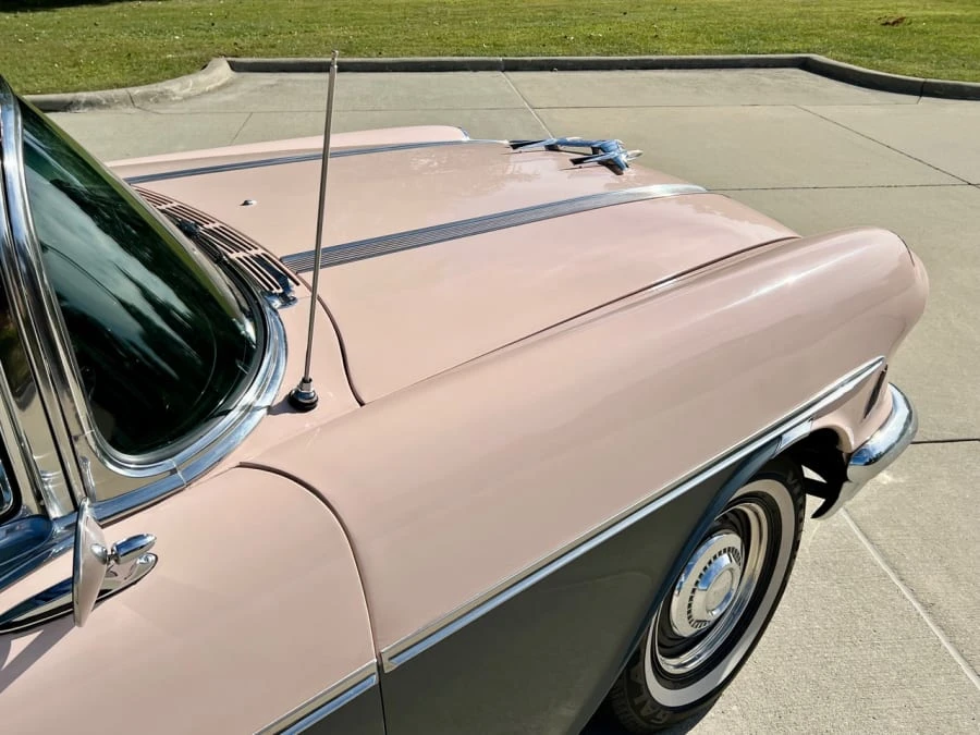1956 Pontiac Chieftain - Image 12 of 20