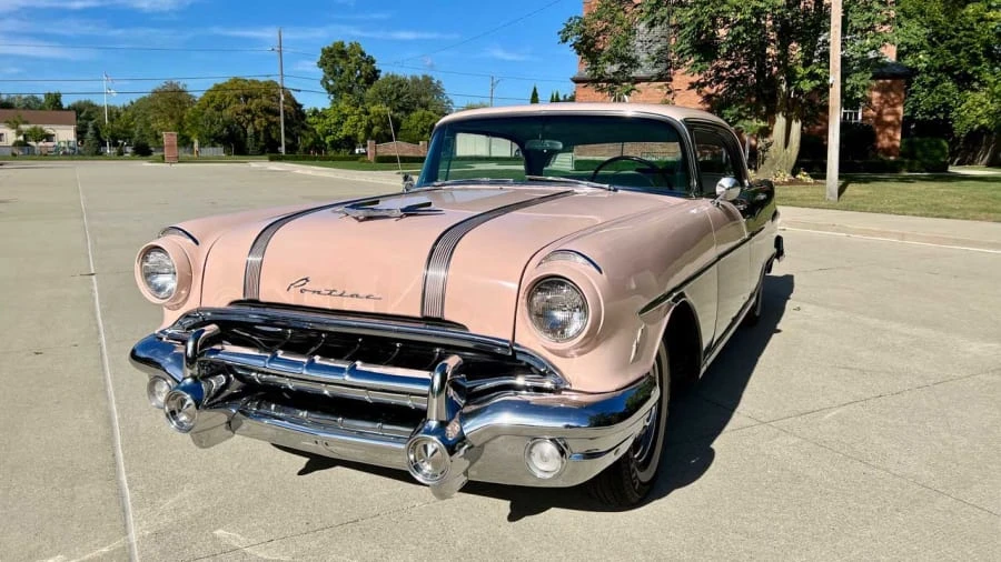 1956 Pontiac Chieftain - Image 7 of 20