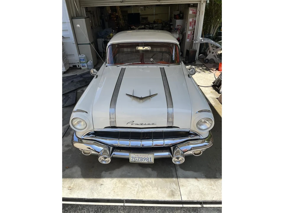 1956 Pontiac Chieftain - Image 4 of 9