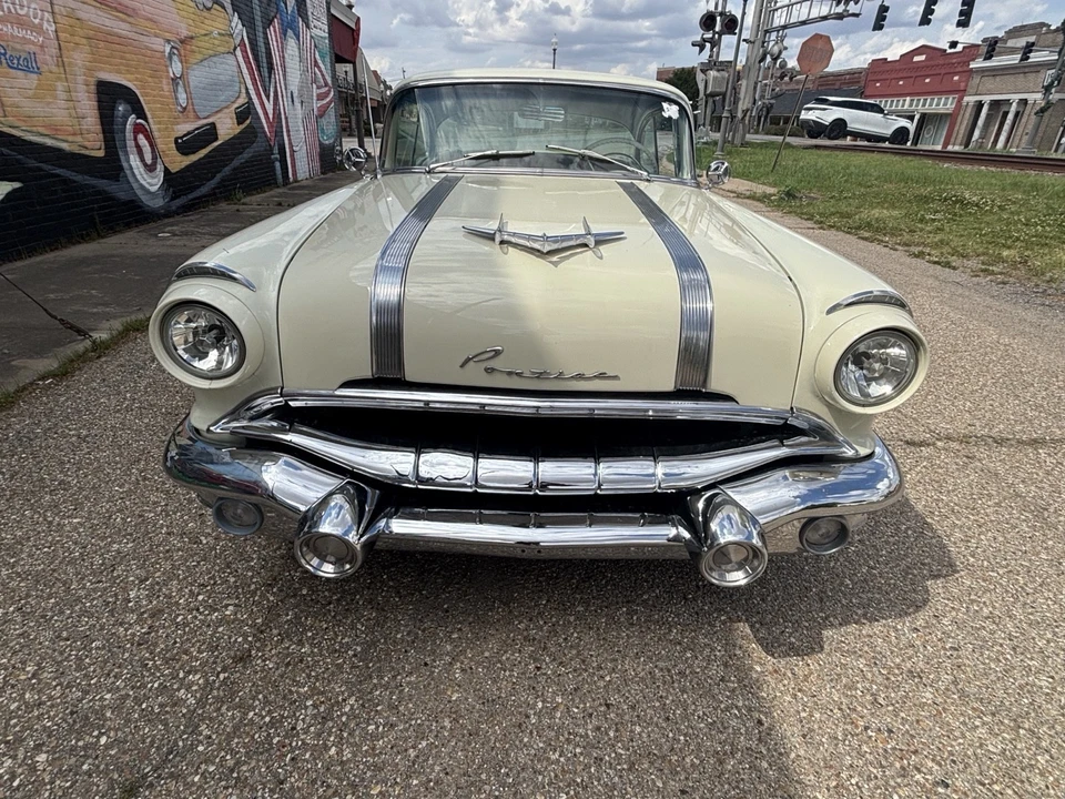 1956 Pontiac Chieftain - Image 4 of 21